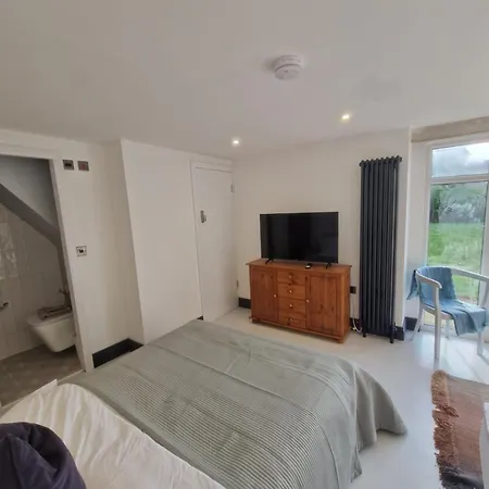 Garden Apartment, Sleeps 4 Leighton Buzzard Exterior photo